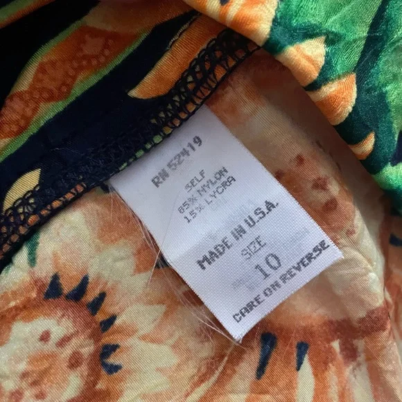 Vintage sunflower bikini - Picture 3 of 7